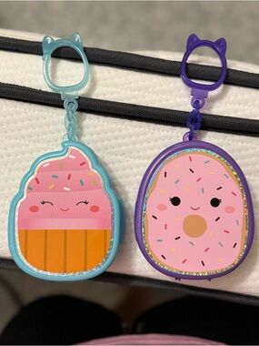 Squish-a-longs by Squishmallows Storage Clip - Deidre the Cupcake Dabria Donut